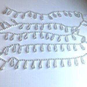 VTG Prism Beaded Garland Strand String Clear Acrylic Lucite Icicles Holiday 100"